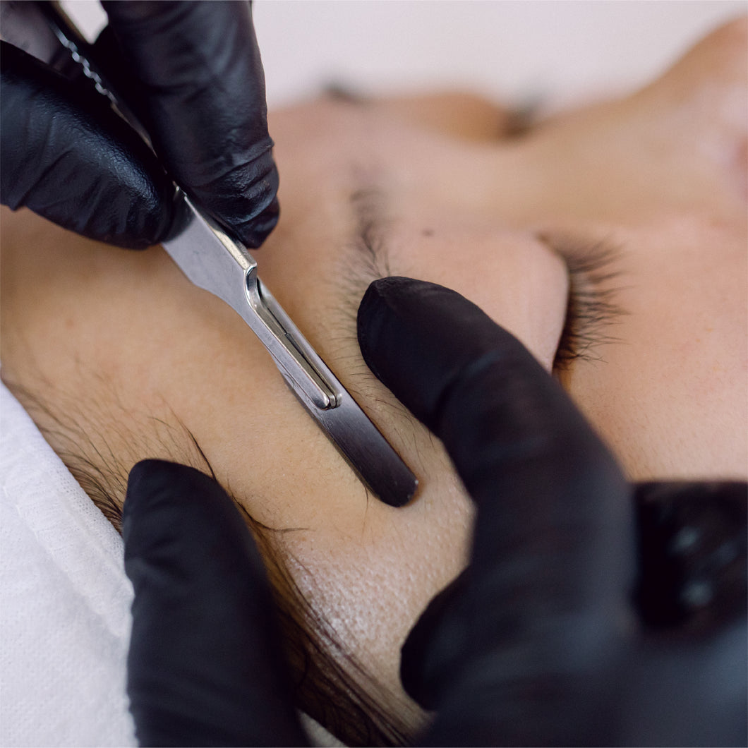 Dermaplaning - Montréal, Québec